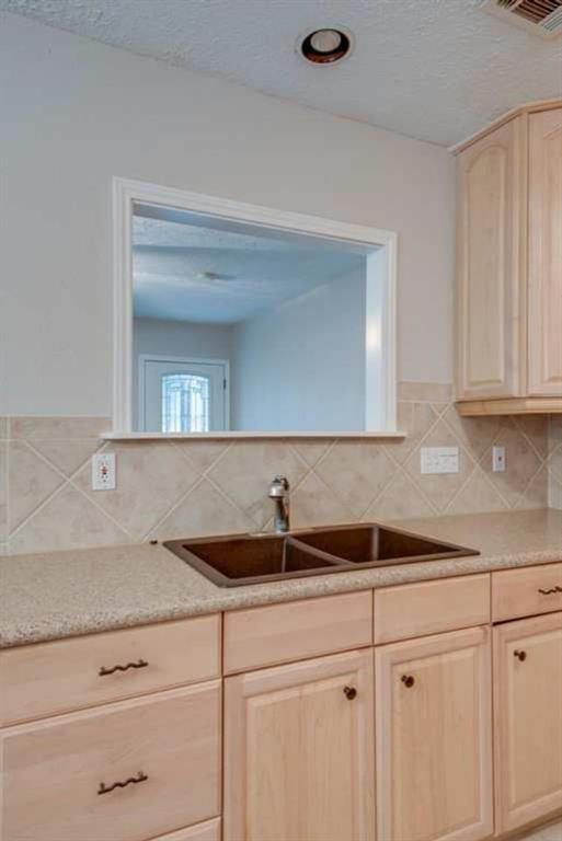 2802 South 4th Street Austin, TX 78704 - Photo 13 of 27 Kitchen
