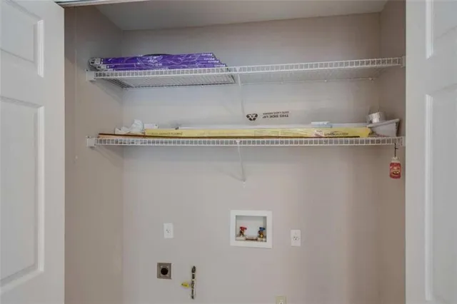 $3,200 | 2802 South 4th Street, Austin, TX 78704