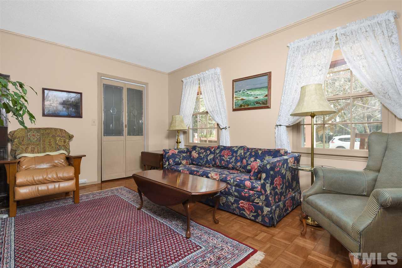 3504 Morningside Drive Raleigh, NC 27607 - Photo 11 of 27