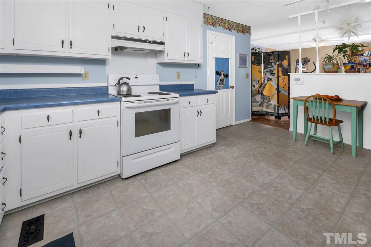 3504 Morningside Drive Raleigh, NC 27607 - Photo 12 of 27