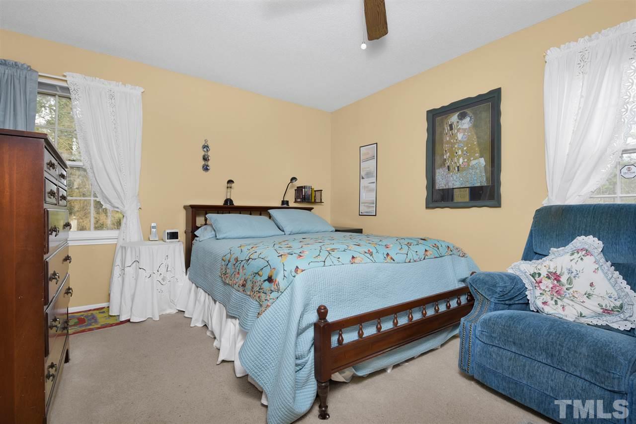 3504 Morningside Drive Raleigh, NC 27607 - Photo 23 of 27