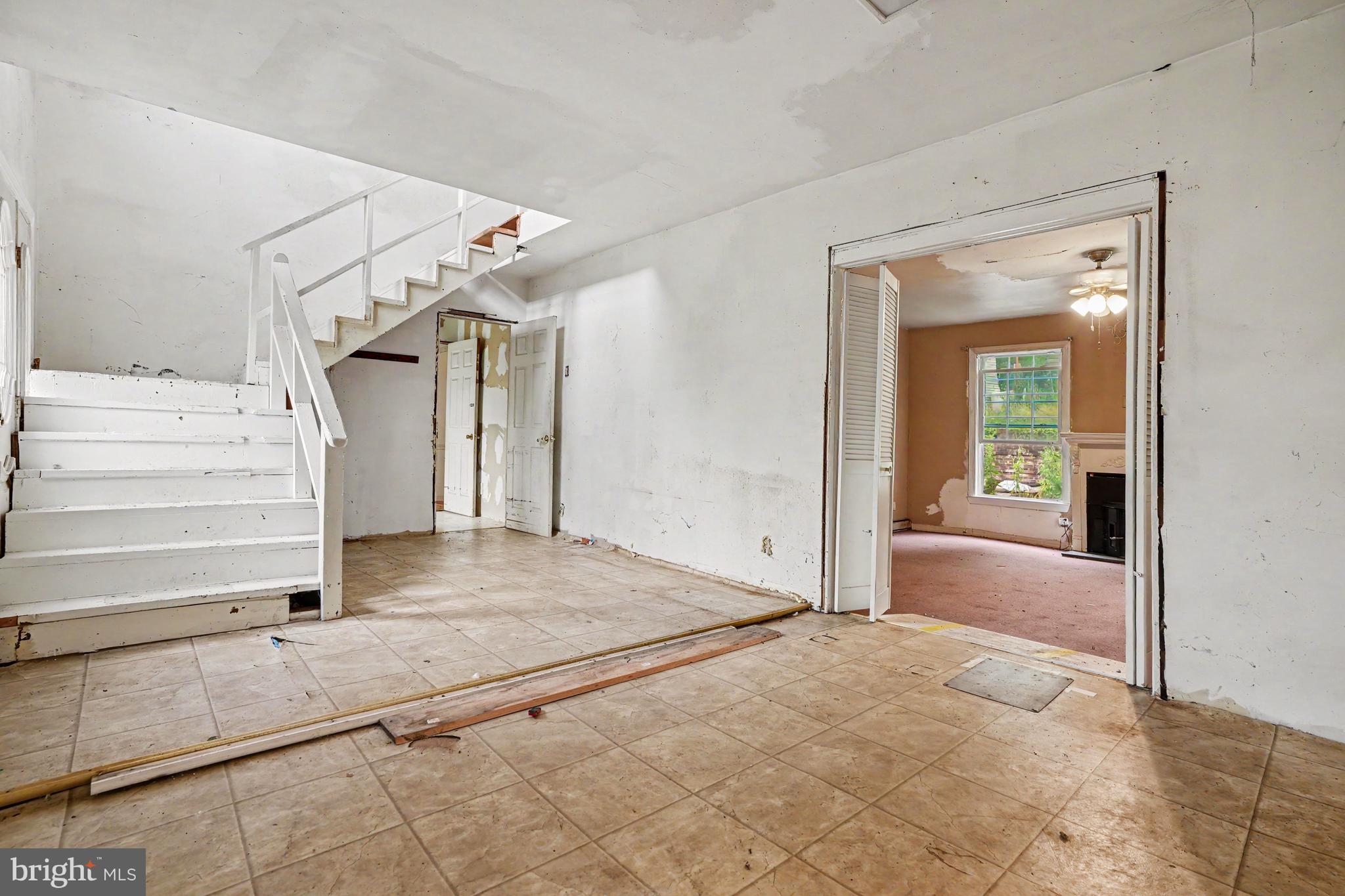 856 Old Forge Road New Cumberland, PA 17070 - Photo 3 of 42
