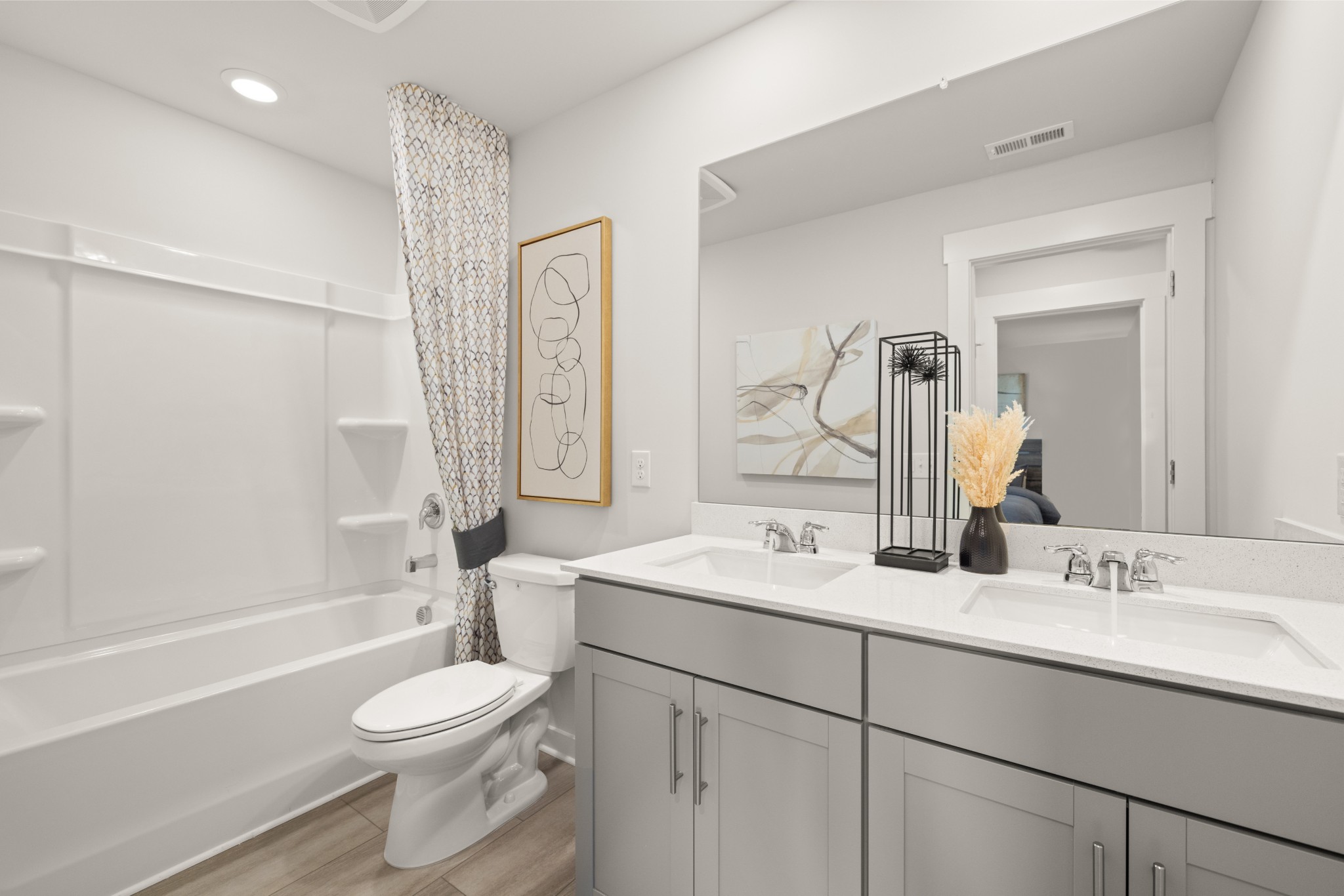 2408 Williams Rdg Drive Columbia, TN 38401 - Photo 27 of 44 a bathroom with a toilet a sink a mirror a bathtub and vanity