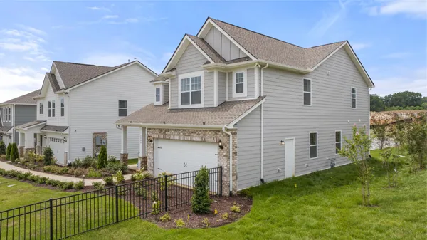 $474,950 | 2408 Williams Rdg Drive, Columbia, TN 38401