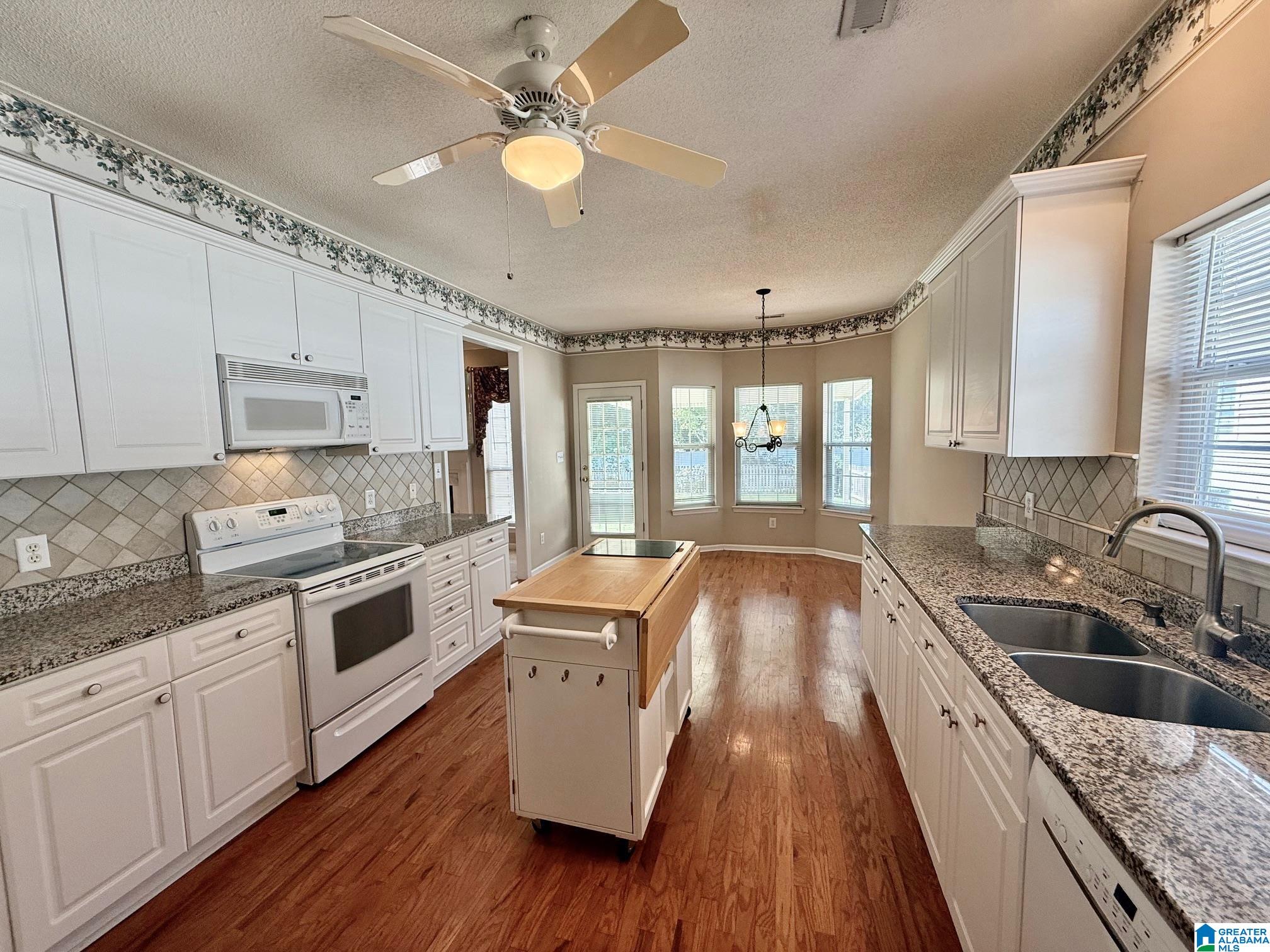 1652 Oliver Road Leeds, AL 35094 - Photo 14 of 28 Gallery Image 14