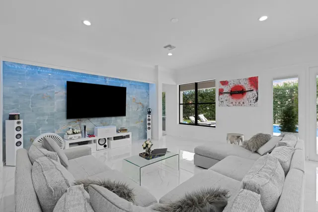 $10,000 | 4430 Island Reef Drive, Wellington, FL 33449