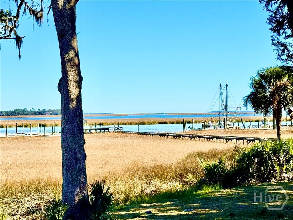 49 Clem Road Midway, GA 31320 - Photo 13 of 15 Sunbury Crab Company