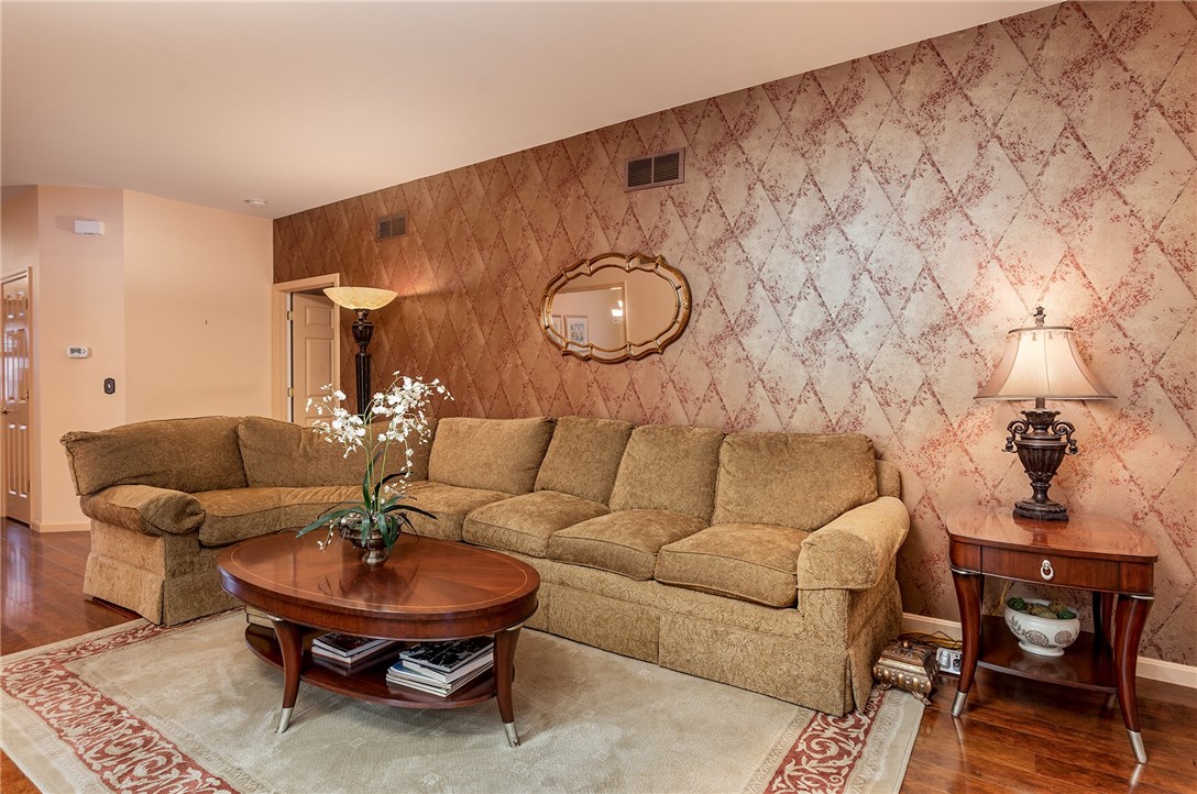 3 Alpine Ridge Smithfield, RI 02917 - Photo 7 of 18 Gallery Image 7