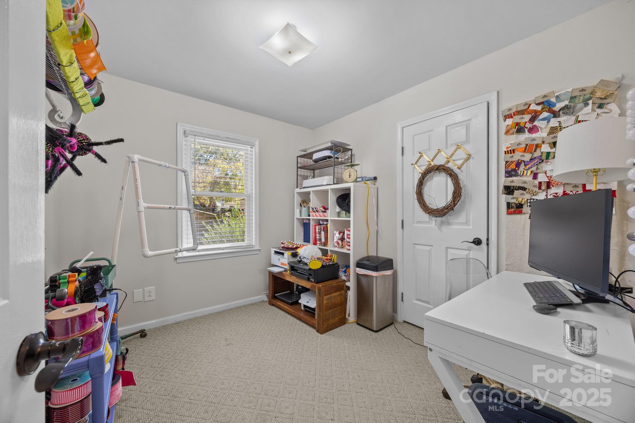 255 Topsail Road Salisbury, NC 28146 - Photo 27 of 47 a living room with furniture and a flat screen tv
