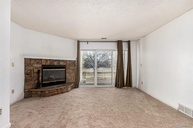 $1,900 | 3600 South Pierce Street, Unit 4105, Denver, CO 80235