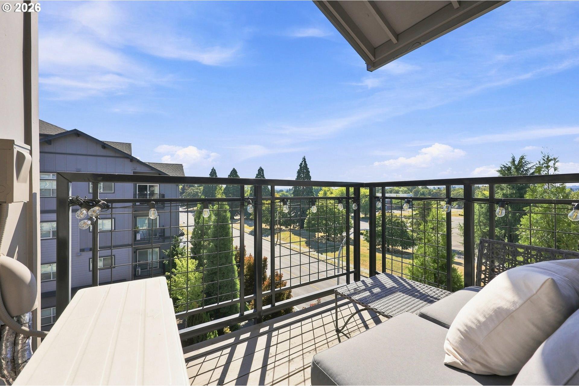 13875 Southwest Meridian Street, Unit 422 Beaverton, OR 97005 - Photo 25 of 45 Gallery Image 25
