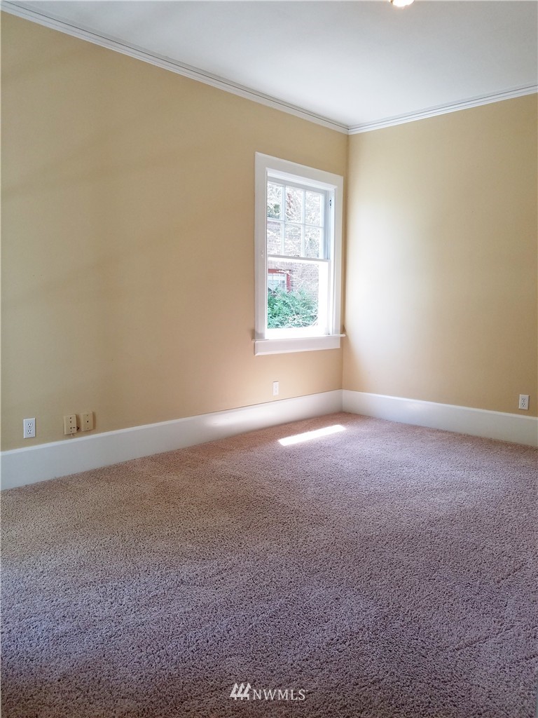 407 North Yakima Avenue Tacoma, WA 98403 - Photo 15 of 25