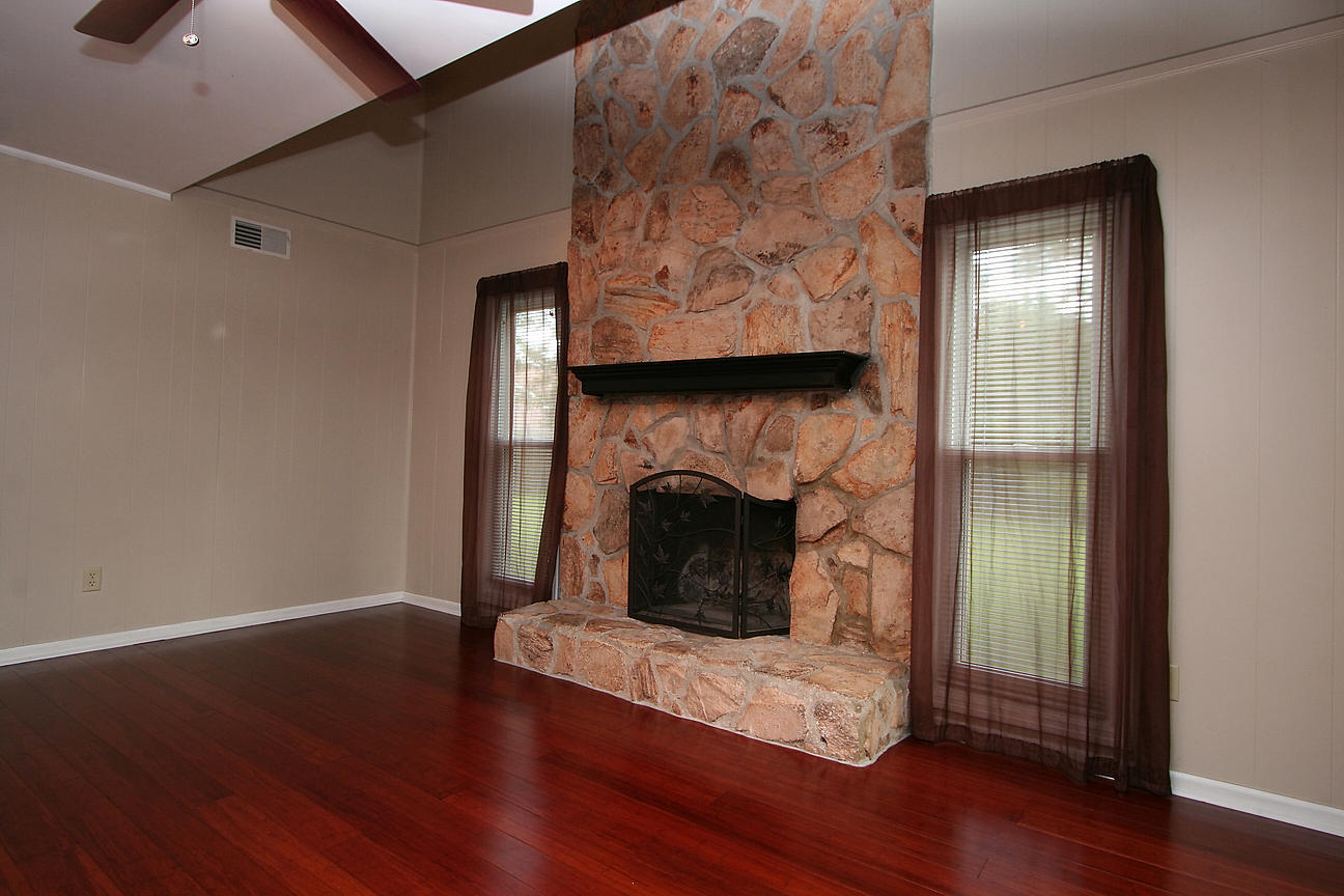803 Beauregard Road Summerville, SC 29486 - Photo 12 of 85 IMG_9968