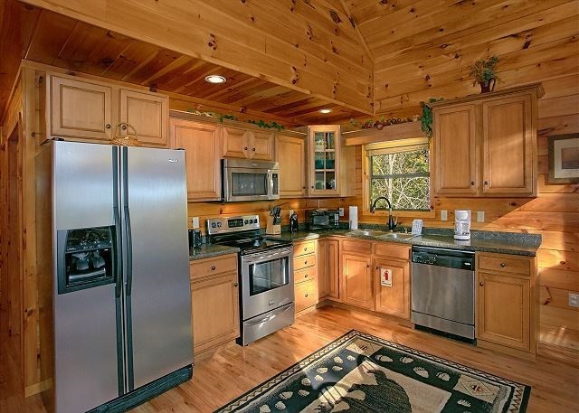 2223 Jared Road, Unit BEARSPLASH Sevierville, TN 37876 - Photo 7 of 32 Gallery Image 7