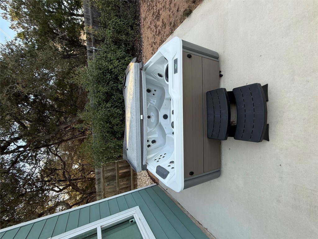 410 Summit Ridge Drive North Point Venture, TX 78645 - Photo 35 of 39