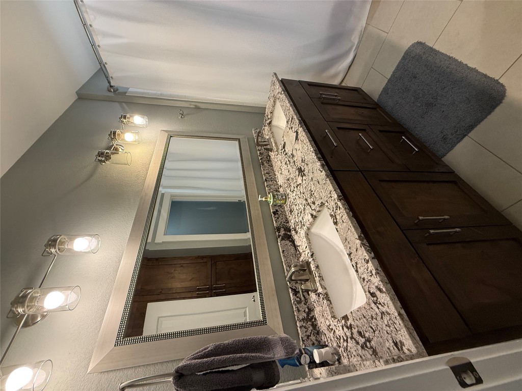 410 Summit Ridge Drive North Point Venture, TX 78645 - Photo 7 of 39