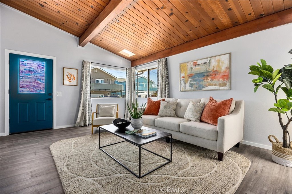381 Rennel Street Morro Bay, CA 93442 - Photo 8 of 37