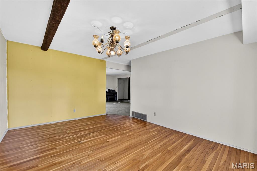 2182 Rountree Drive St. Louis, MO 63136 - Photo 6 of 30 Gallery Image 6