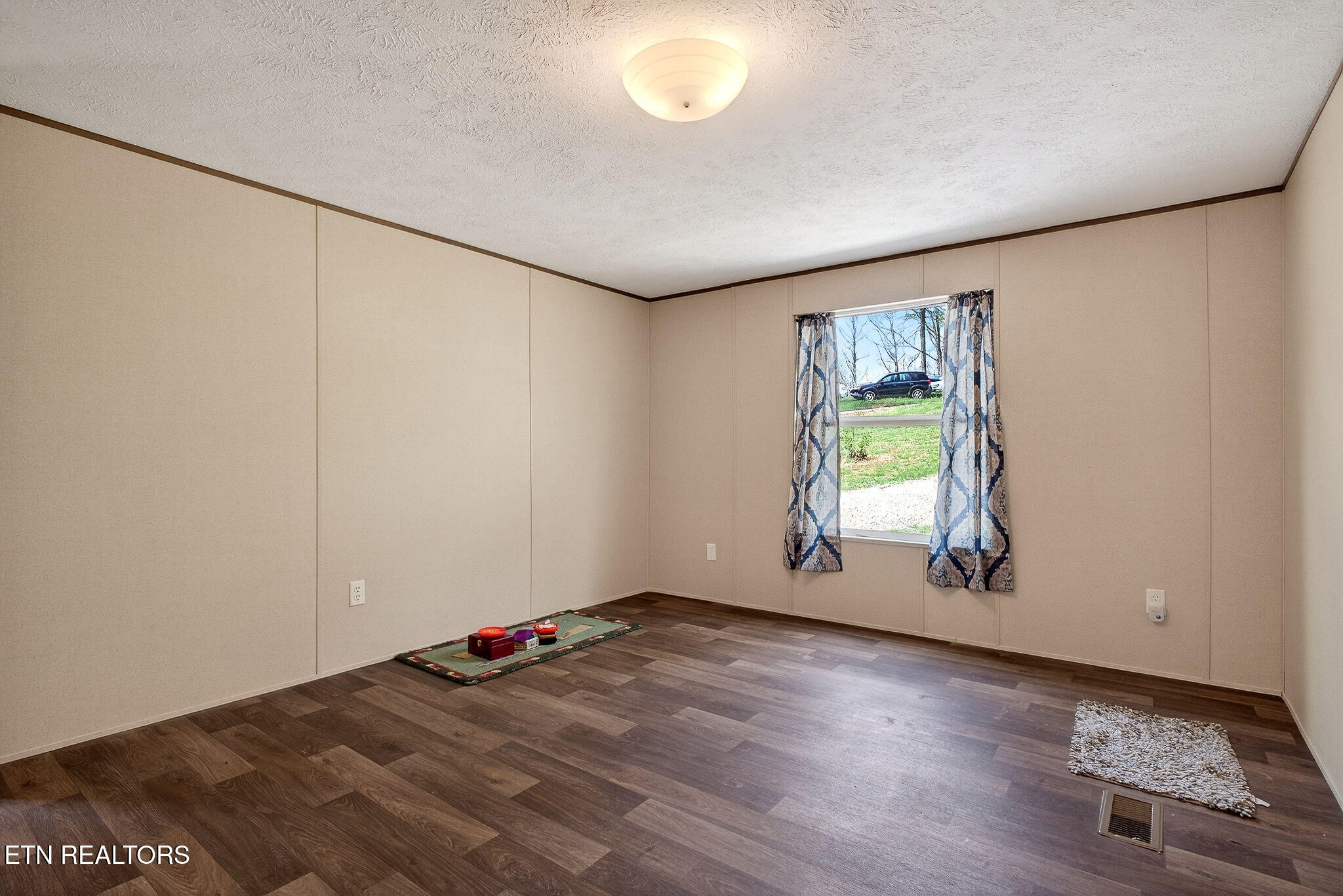 1237 Ridge Road Quebeck, TN 38579 - Photo 23 of 47 DSC02376