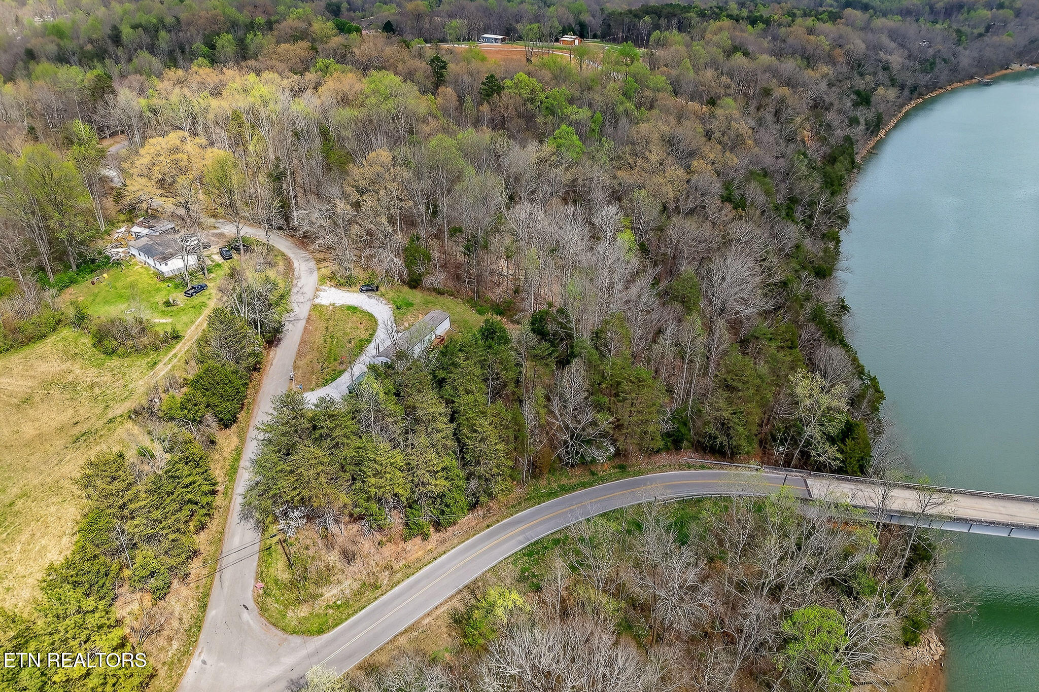 1237 Ridge Road Quebeck, TN 38579 - Photo 9 of 47 DJI_20260331032842_0020_D