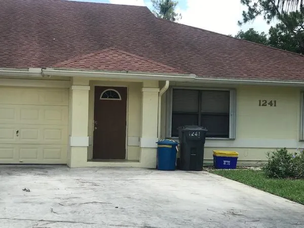 $2,800 | 1241 Staghorn Court, Wellington, FL 33414