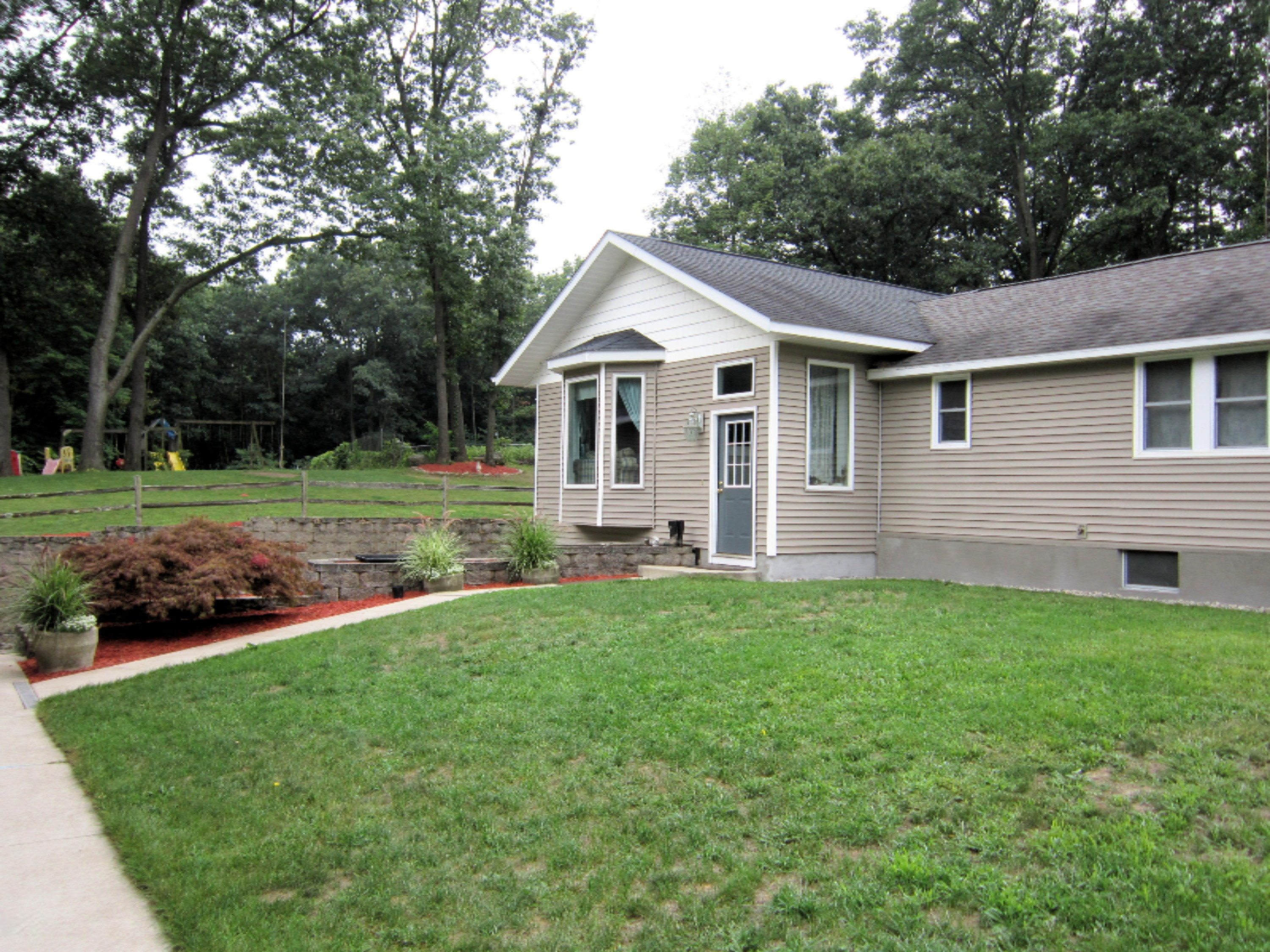 13294 State Road Nunica, MI 49448 - Photo 3 of 45 3
