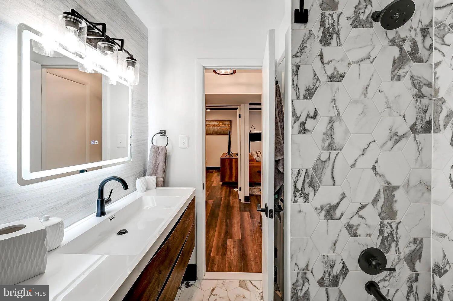 4002 Linkwood Road, Unit F Baltimore, MD 21210 - Photo 12 of 16 Bathroom - Model Home