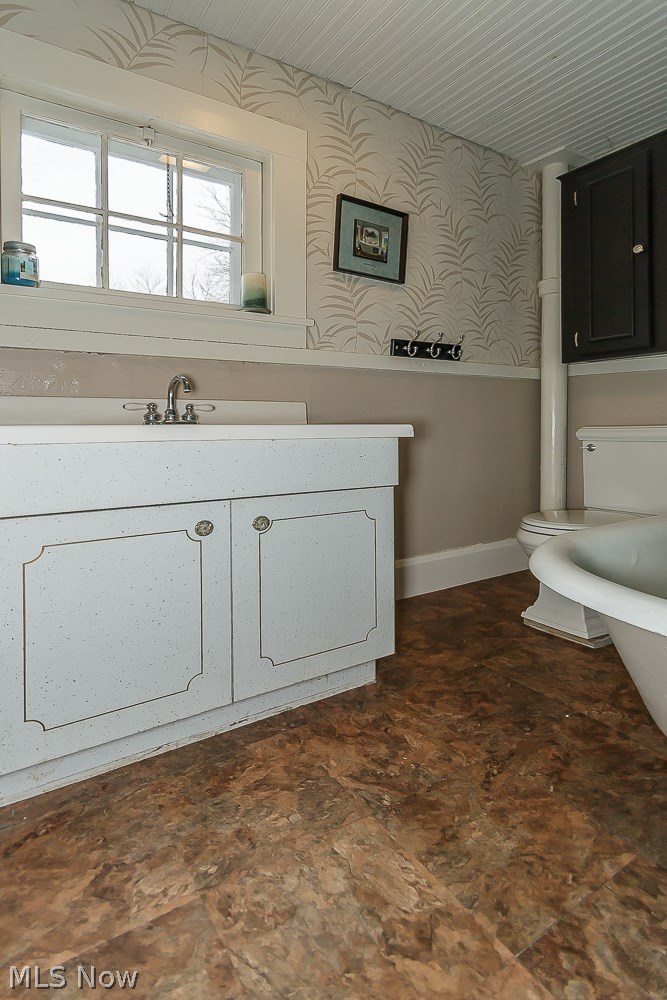 6904 Hopkins Road Mentor, OH 44060 - Photo 22 of 27