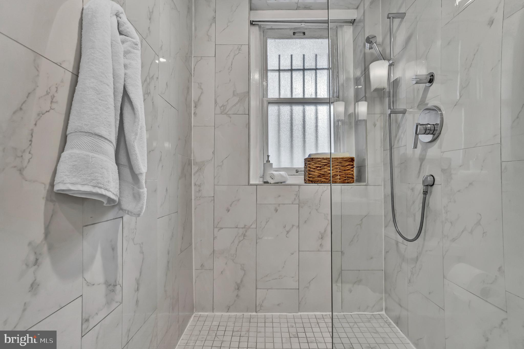 1525 Q Street Northwest, Unit 5 Washington, DC 20009 - Photo 20 of 28