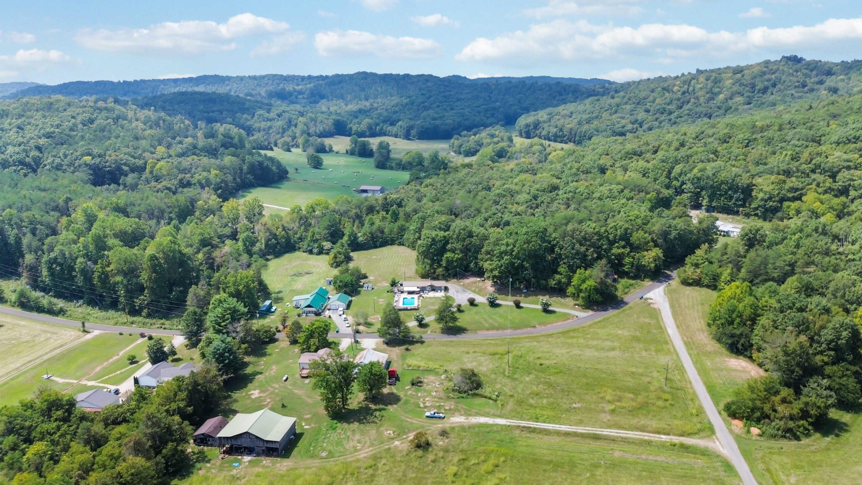 4031 Aderholt Road Bronston, KY 42518 - Photo 49 of 61 055