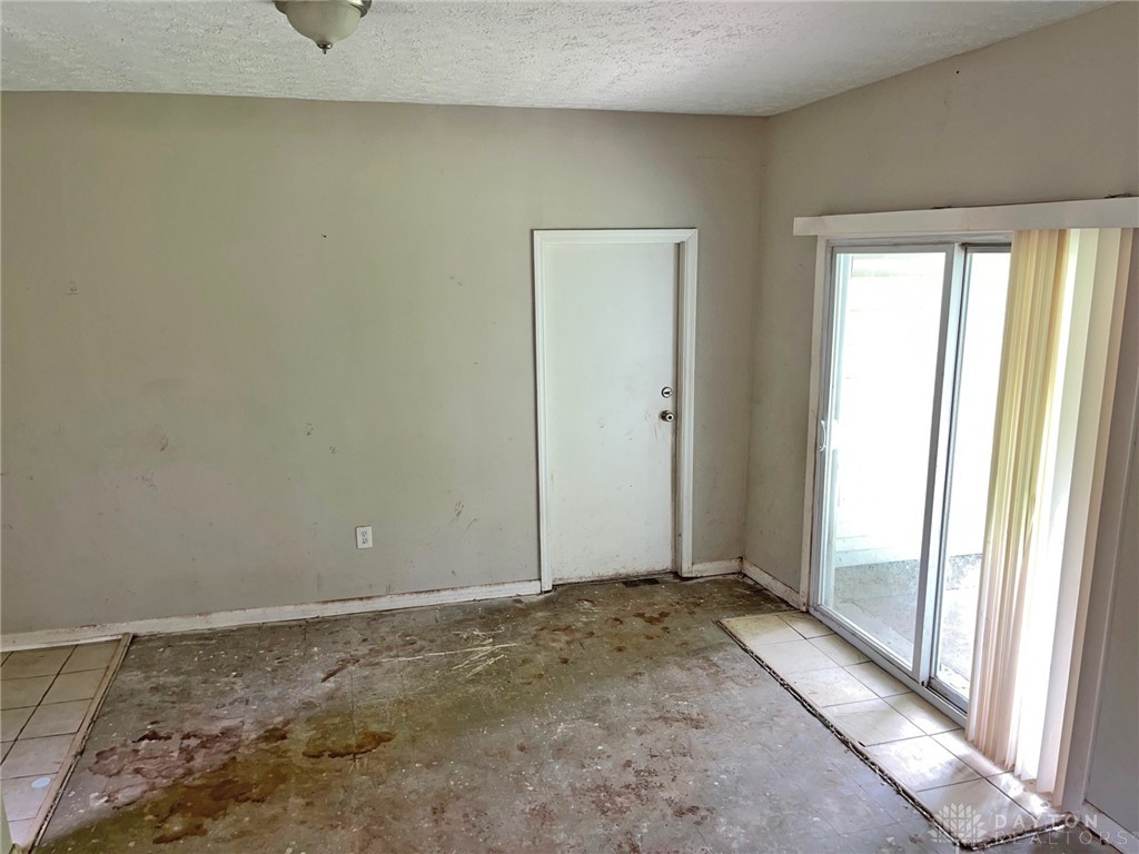 4234 Sheller Avenue Riverside, OH 45432 - Photo 14 of 20