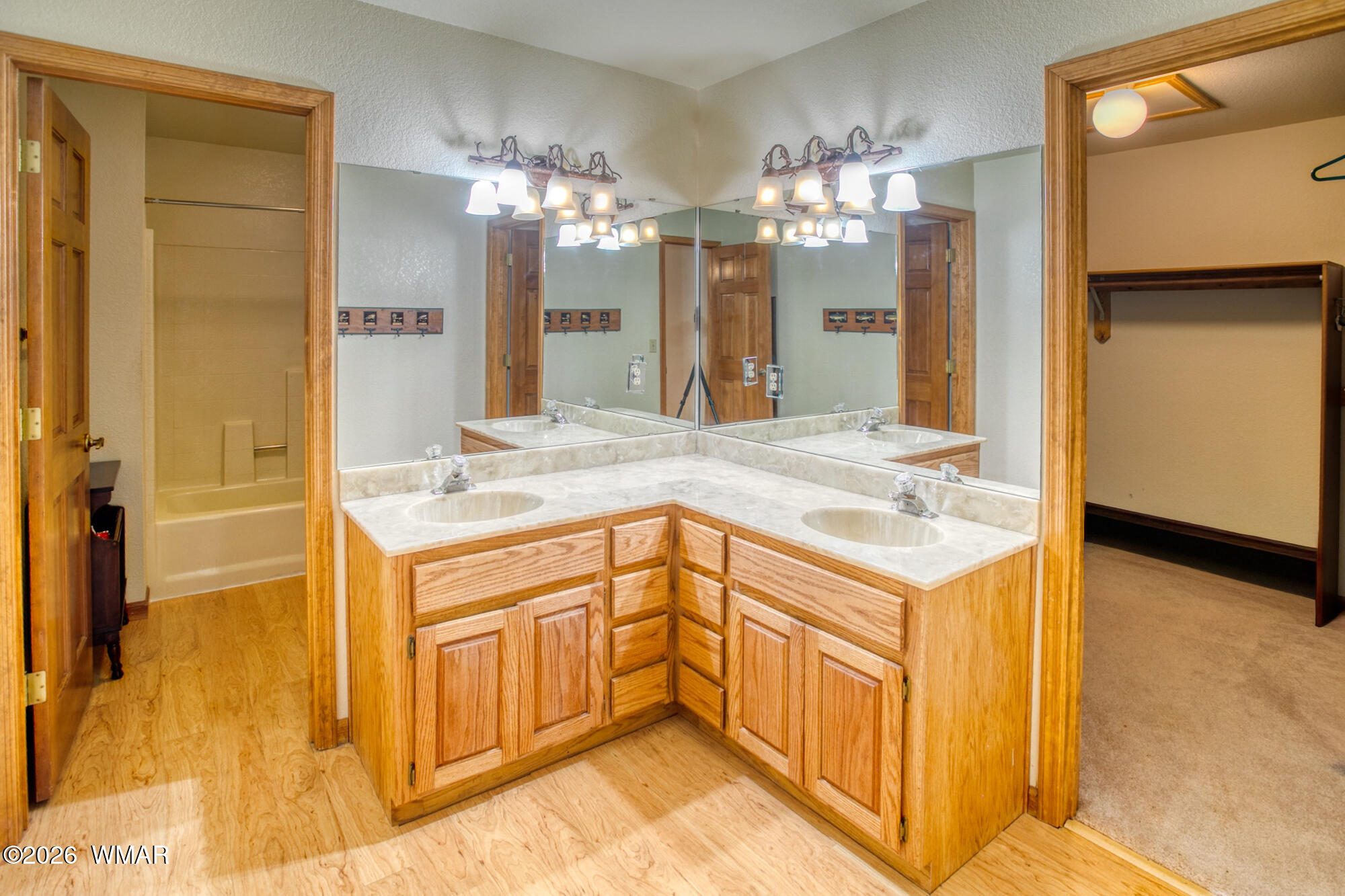 4297 Eagle Circle Pinetop, AZ 85935 - Photo 14 of 30 paxmanphoto_paxmanphoto-9139-Edit
