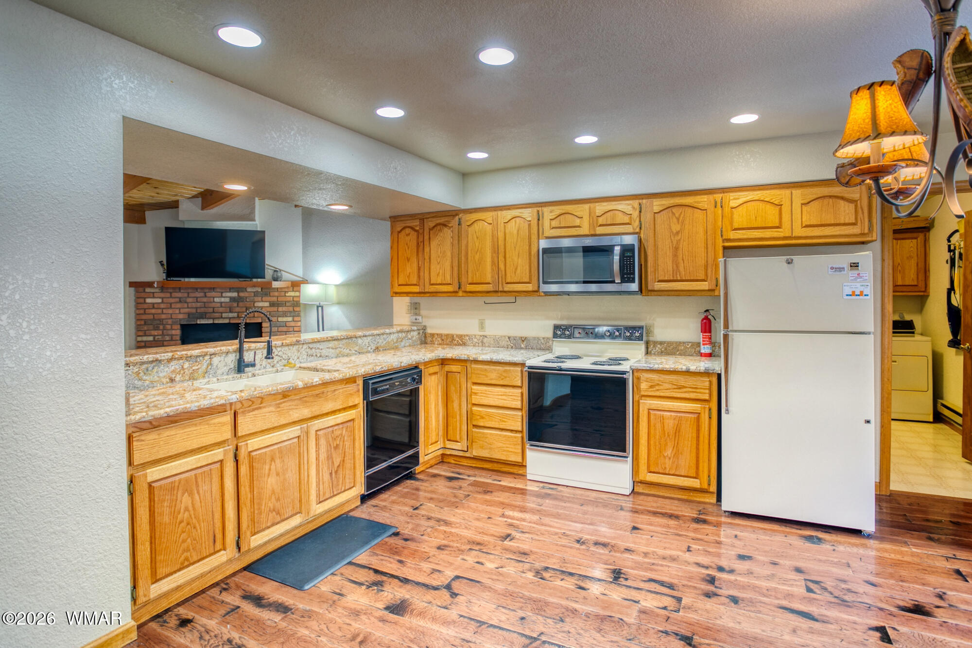4297 Eagle Circle Pinetop, AZ 85935 - Photo 7 of 30 paxmanphoto_paxmanphoto-9112
