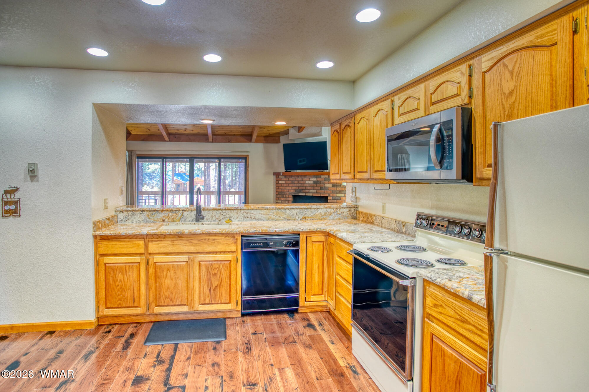 4297 Eagle Circle Pinetop, AZ 85935 - Photo 9 of 30 paxmanphoto_paxmanphoto-9118