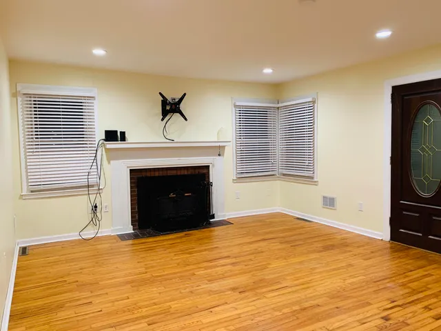 $2,000 | 480 South May Street, Southern Pines, NC 28387