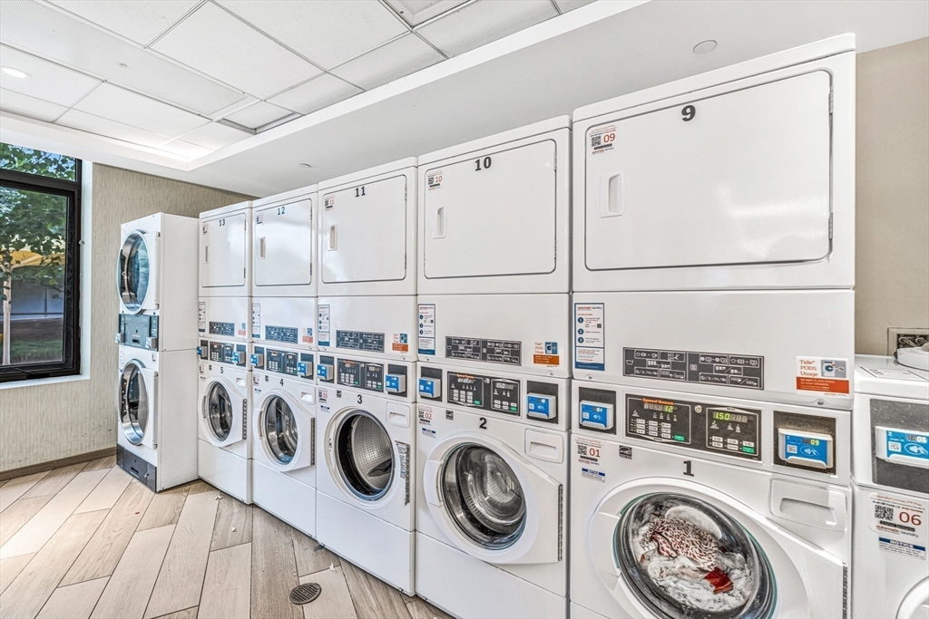 80-82 Fenwood Road, Unit 913 Boston, MA 02115 - Photo 19 of 21