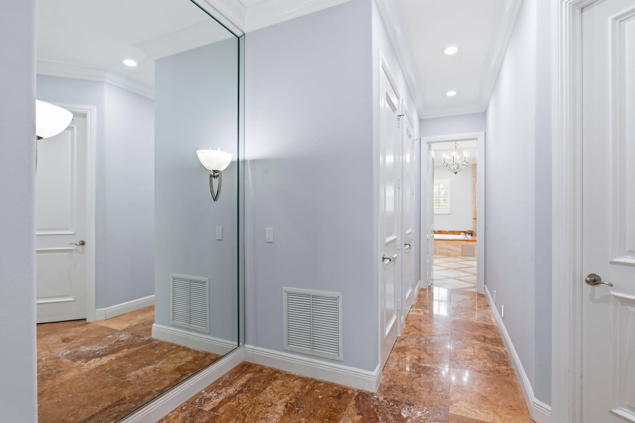 260 Northeast Wavecrest Court Boca Raton, FL 33432 - Photo 30 of 71 Vestibule