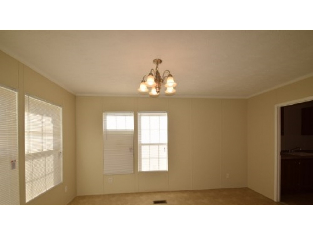 203 Canah Hollow Road Erwin, TN 37650 - Photo 4 of 15 Photo 4