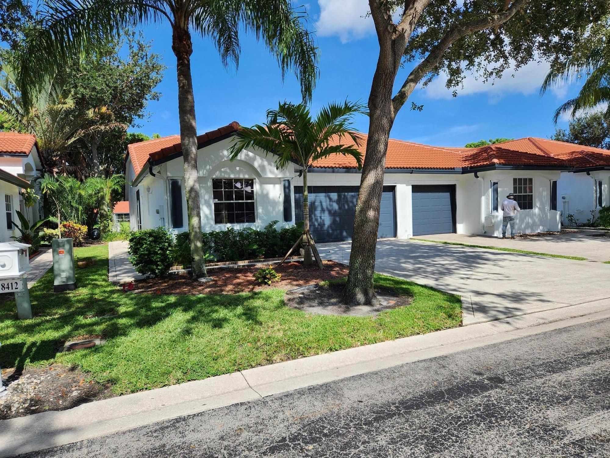 18412 Vía Di Regina Boca Raton, FL 33496 - Photo 2 of 20 20230714_164326