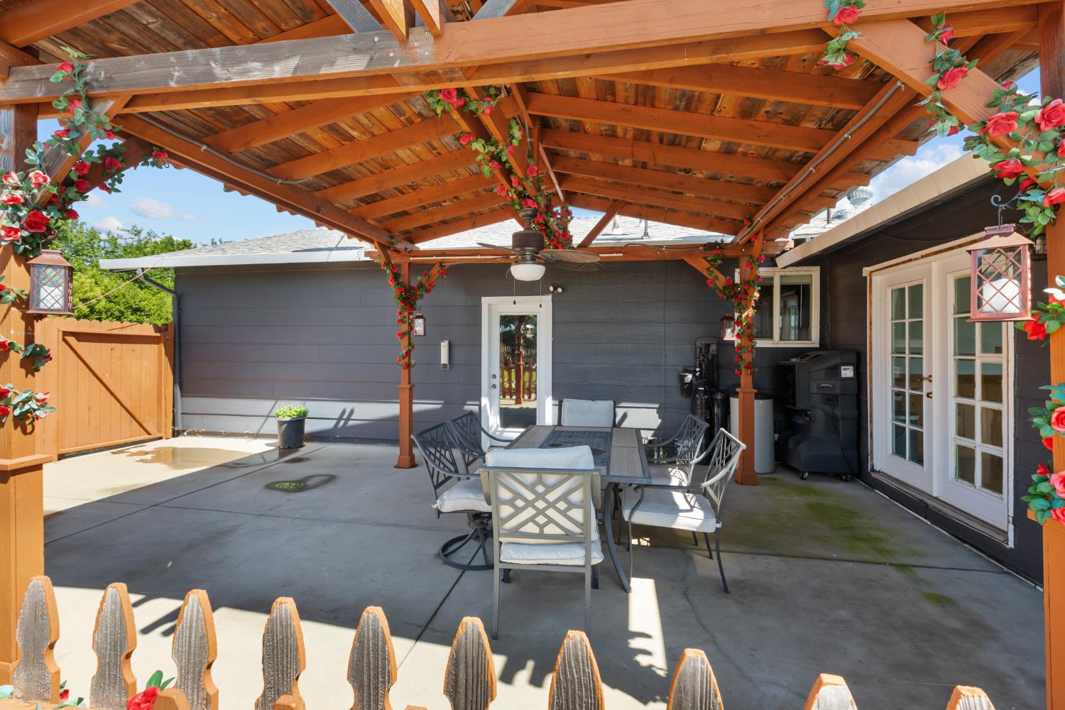 2409 Rio Oso Road Rio Oso, CA 95674 - Photo 42 of 67 a building outdoor space with patio furniture and potted plants