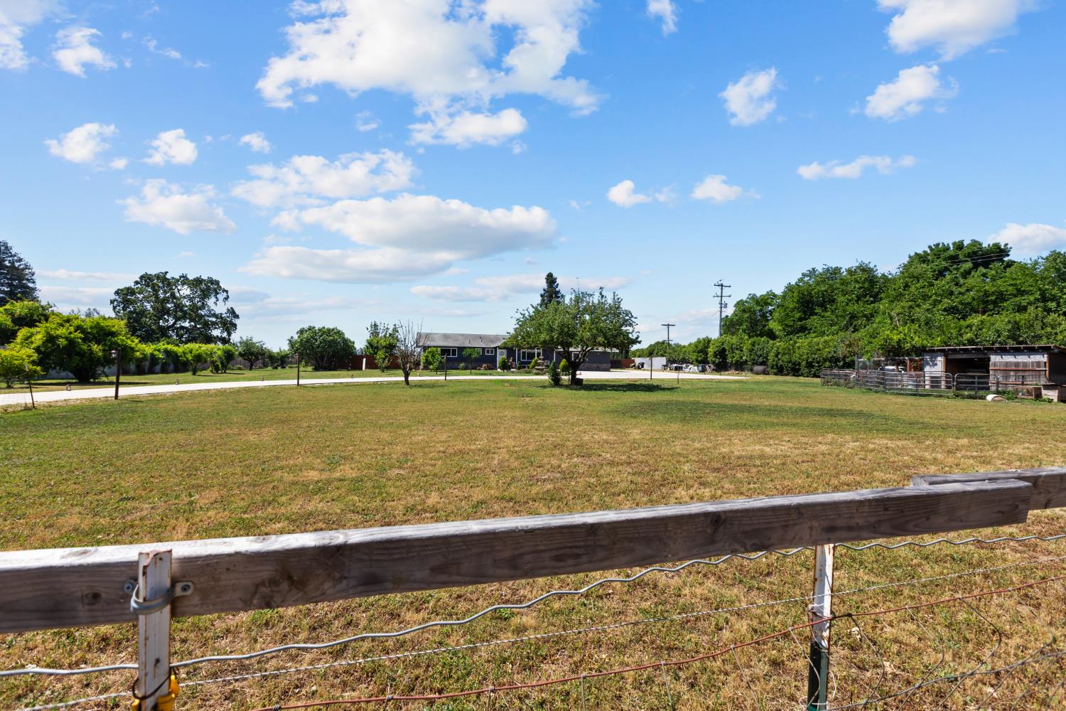 2409 Rio Oso Road Rio Oso, CA 95674 - Photo 52 of 67 a view of an ocean from a yard