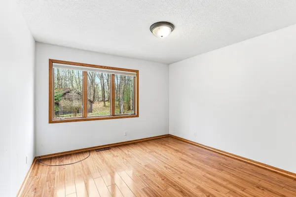$4,000 | 5880 Christmas Lake Road, Excelsior, MN 55331