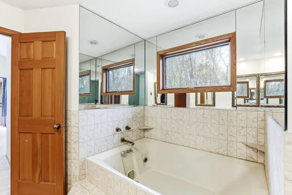 $4,000 | 5880 Christmas Lake Road, Excelsior, MN 55331