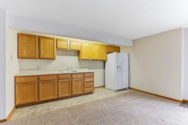 $4,000 | 5880 Christmas Lake Road, Excelsior, MN 55331
