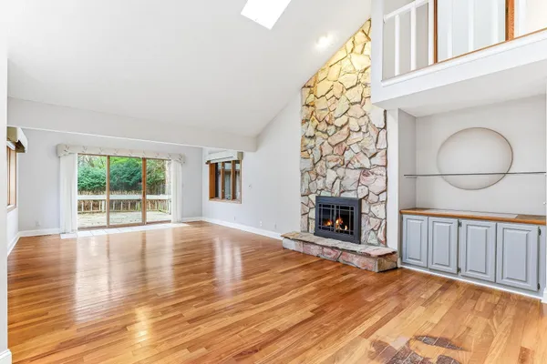 $4,000 | 5880 Christmas Lake Road, Excelsior, MN 55331