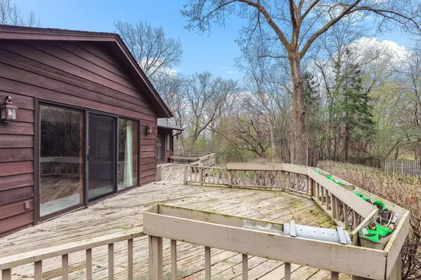 $4,000 | 5880 Christmas Lake Road, Excelsior, MN 55331