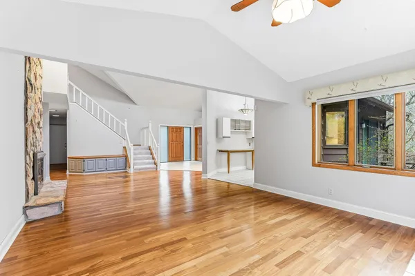 $4,000 | 5880 Christmas Lake Road, Excelsior, MN 55331