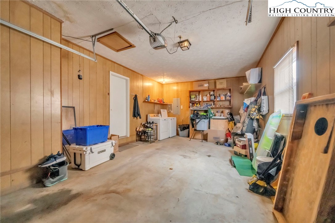 194 Carriage Lamp Court Boone, NC 28607 - Photo 20 of 26 a view of a room with gym equipment