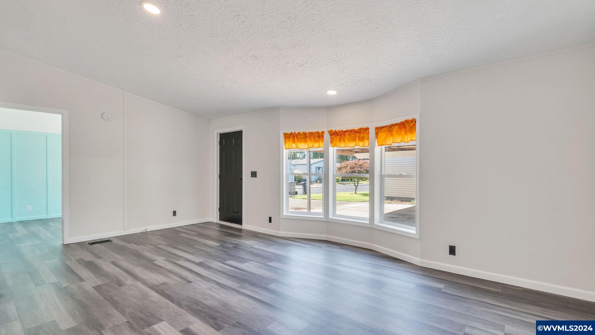 1401 West Ellendale Avenue, Unit 80 Dallas, OR 97338 - Photo 4 of 20