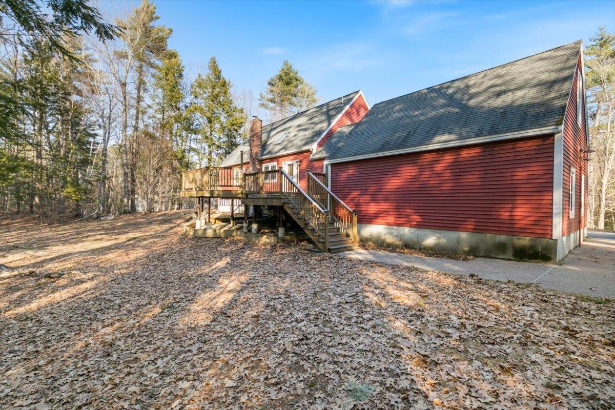 24 Oak Ridge Road Sandown, NH 03873 - Photo 40 of 45